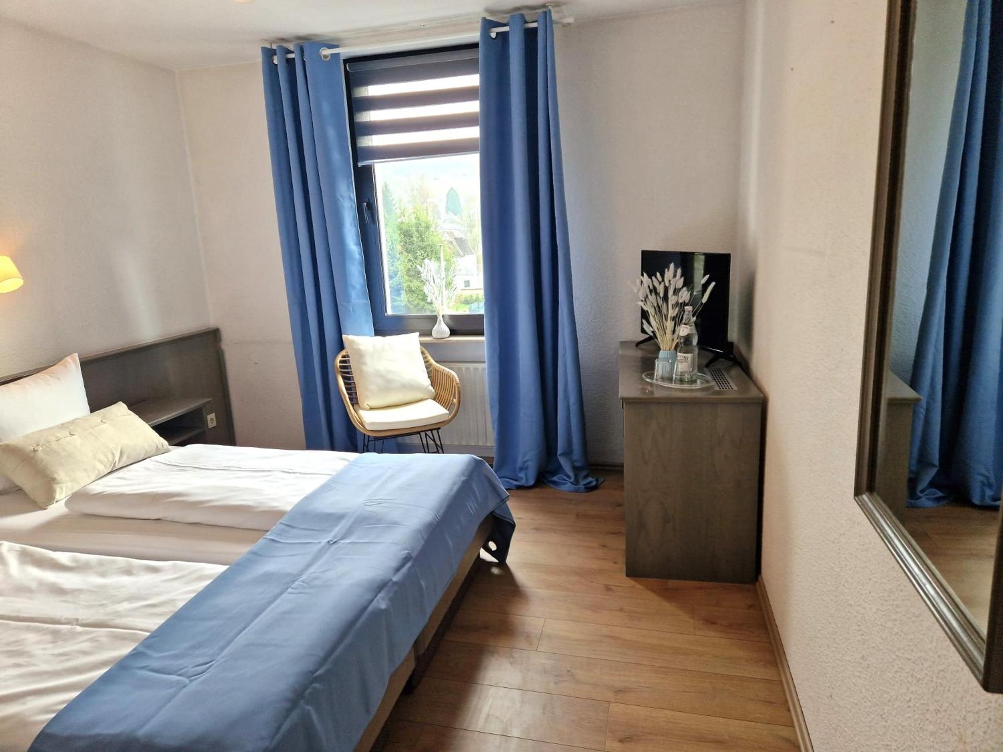 Hotel إنغلسكيرشن المظهر الخارجي الصورة