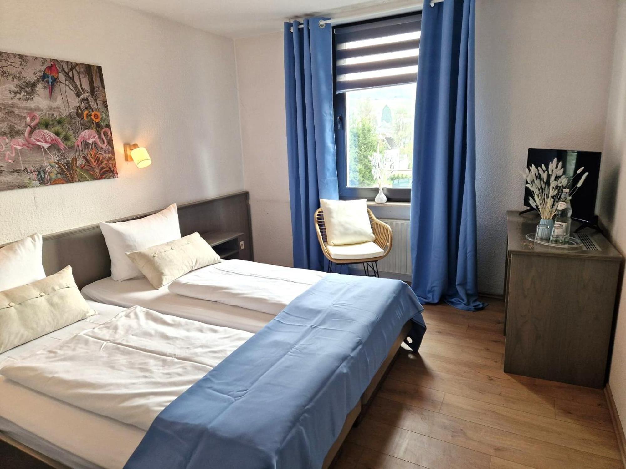Hotel إنغلسكيرشن المظهر الخارجي الصورة