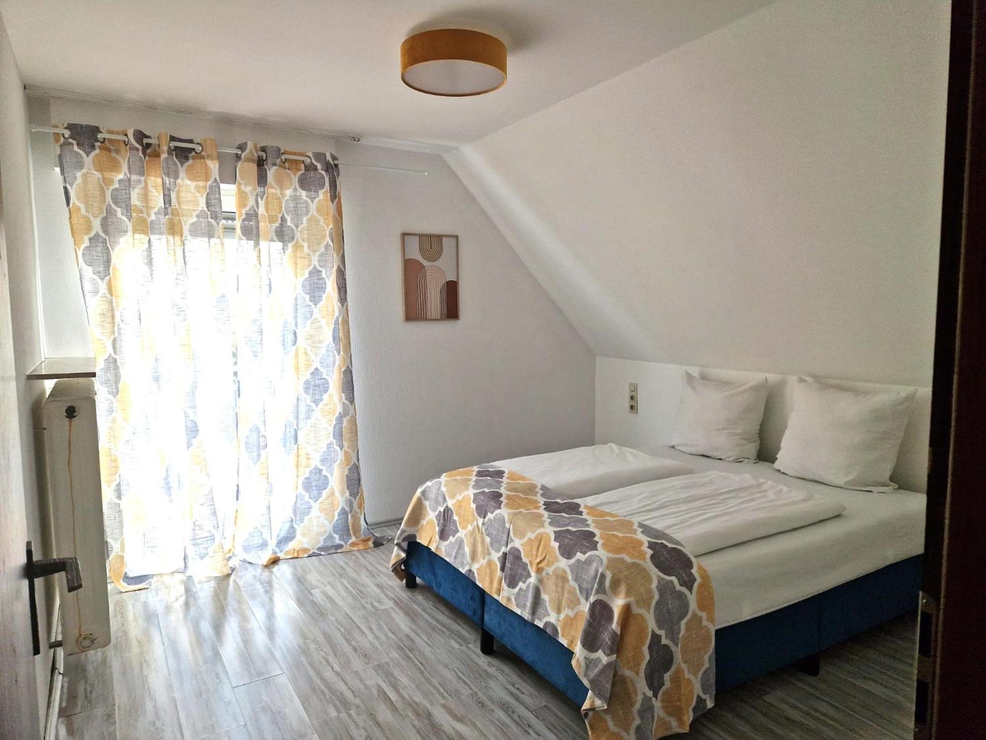 Hotel إنغلسكيرشن المظهر الخارجي الصورة